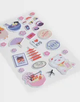 Plancha de stickers con motivos de la cultura japonesa, como comida, templos, animales y frases. Ideal para decorar álbumes, cuadernos y otros objetos.