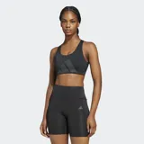 Top deportivo Adidas negro de soporte medio, con espalda abierta y perforaciones para mayor transpirabilidad. Cuenta con almohadillas removibles y está fabricado con materiales reciclados.