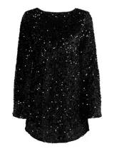 Minivestido negro con lentejuelas y mangas largas.