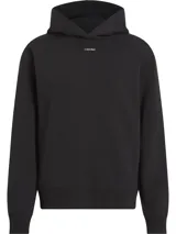 Buzo negro con capucha de Calvin Klein, confeccionado en felpa suave de algodón orgánico y poliéster reciclado. Presenta puños y dobladillo de punto canalé y logo nano estampado en el pecho.