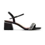 Sandalias negras de tacón bloque con pulsera al tobillo y tira delantera con strass.