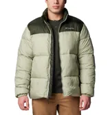 Campera puffer negra con cierre frontal y cuello alto. Logo de Columbia bordado en blanco en el pecho.