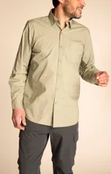 Camisa amarilla de algodón orgánico, manga larga con botones de madera, cuello italiano, calce regular, bolsillo de pecho con logo bordado.