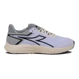 Championes Diadora Champion Snipe 3, color blanco con detalles en gris y negro.