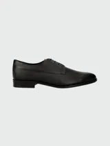 Zapato de vestir acordonado BOSS modelo Colby, color negro con textura.