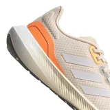 Championes de running para dama con exterior textil y mediasuela Cloudfoam, diseñados para comodidad y transpirabilidad.