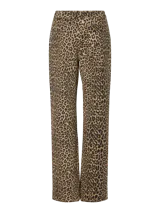 Pantalón jean de corte recto con estampado animal print, tiro alto, bolsillos delanteros y traseros, y trabillas para cinturón.