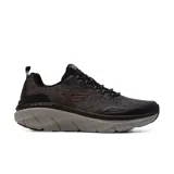 Championes deportivos Skechers Relaxed Fit D'Lux Walker 2.0 Steadyway para hombre, color negro con detalles en gris y naranja. Capellada de malla y material sintético con cordones elásticos, plantilla acolchada Skechers Air-Cooled Memory Foam y suela flexible. Fabricados con materiales 100% veganos.