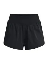Short deportivo azul marino con cintura elástica y calza interior. Logo de Under Armour estampado en negro en la pierna izquierda.