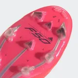 Championes de fútbol Adidas F50 Elite color rosa con detalles en negro.