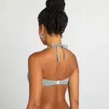 Top de bikini bandeau con estampado geométrico en tonos azul, verde y blanco.