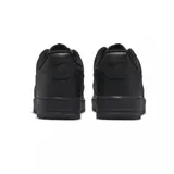 Zapatillas Nike Air Force 1 '07 de cuero negro, con suela de goma y logo de Nike en los laterales.