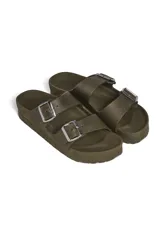 Sandalias de goma con hebillas ajustables, disponibles en color negro, verde militar, plateado y dorado.