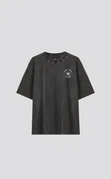 Remera gris de algodón con estampa del arcano mayor "El Carro" del tarot.