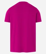 Remera slim de manga corta color salmón, de punto medio, sin estampado y cuello redondo.