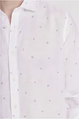 Camisa blanca de corte slim fit con cuello clásico, manga larga y estampado de puntos.