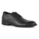 Zapato de vestir acordonado color negro, de cuero liso, con suela de goma y tacón bajo.