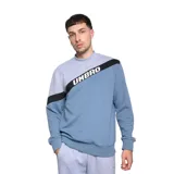 Buzo de hombre Umbro de corte clásico, con cuello redondo y mangas largas. Diseño en dos tonos: gris melange en la parte superior y azul piedra en la parte inferior, separados por una banda diagonal negra con el logo de Umbro en blanco.