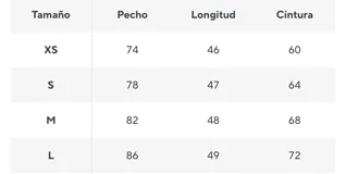 Blusa de gasa plisada con tirantes finos y detalle de lazo en el centro del escote.