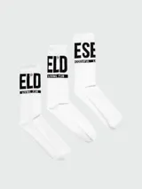 Pack de tres pares de medias Diesel blancas con logo Diesel en negro. Un par dice "ELD Living For", otro "ELD Living For" y el tercero "ESE Successful Living".