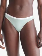 Bombacha Calvin Klein modelo CK One, color verde claro, de algodón modal con cintura elástica blanca con logo de la marca.
