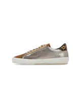 Zapatillas bajas de cuero negro con textura de cocodrilo, puntera de gamuza gris, contrafuerte plateado y cordones negros con detalles de lurex.