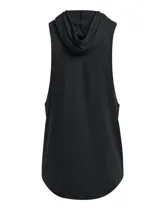 Musculosa negra con capucha de la línea Project Rock de Under Armour. Presenta sisas amplias y estampado frontal con tres cabezas de toro en blanco.