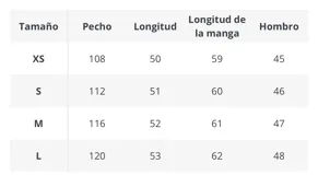 Campera puffer corta plateada metalizada con cuello alto, cierre frontal con cremallera, bolsillos laterales con cierre y puños elásticos.
