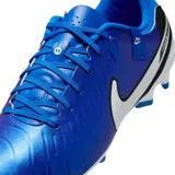 Championes de fútbol Nike Tiempo Legend 10 Academy, color azul con detalles en blanco y negro.