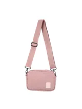 Bandolera Terrano Astro color rosa con correa ajustable con el logo de la marca.