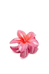 Broche para el pelo blanco con forma de flor de hibisco.