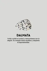 Collar dorado con cadena fina y dije colgante en forma de lágrima de piedra natural azul con vetas blancas.