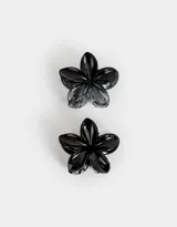 Set de dos broches para el pelo con forma de flor, color negro.