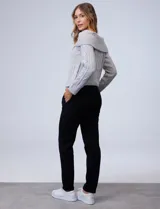 Pantalón de yoga azul marino, de corte recto y cintura elástica.