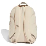 Mochila de diseño clásico con el logo de Adidas, en color beige con detalles en marrón.
