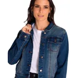Chaqueta de jean negra con mangas largas y botones plateados.
