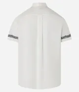 Camisa de manga corta confeccionada en algodón y lino, color blanco con bordado floral en negro.