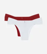 Kit de dos bombachas bikini lisas, una blanca y otra roja, con laterales drapeados y pequeño dije dorado.