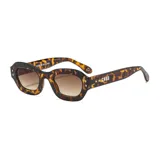 Lentes de sol unisex con montura rectangular color beige y lentes marrones degradé.