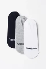 Pack de tres pares de medias invisibles en color negro, gris y blanco con logo de la marca en el empeine.