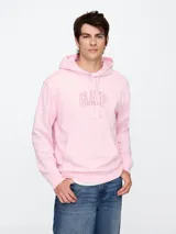 Buzo hoodie GAP color rosa con logo bordado en el frente.