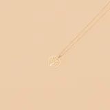 Gargantilla de oro amarillo 18k con dije circular calado con forma de árbol de la vida.