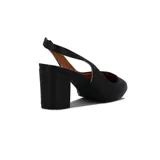 Zapato de tacón slingback Vizzano, color negro, con punta fina y tacón cuadrado.