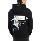 Canguro negro con capucha y cordones ajustables. Presenta un logo pequeño en el pecho.