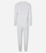 Conjunto de pijama largo de plush con estampado de cuadros, compuesto por una blusa de manga larga y un pantalón.
