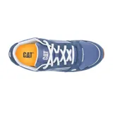 Championes Caterpillar Ventura Sport azules con detalles en blanco y amarillo. Capellada de gamuza y malla de nylon, forro 100% reciclado, plantilla de espuma EVA, entresuela EVA y suela de goma.