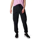 Pantalón cargo verde oliva de corte recto, con cintura elástica ajustable con cordón, bolsillos laterales y bolsillos cargo con cierre.