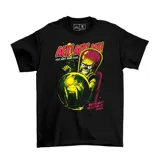 Remera negra de algodón con estampado de un marciano de la película Mars Attacks! sosteniendo el planeta Tierra y la frase "Nice planet! We'll take it!".