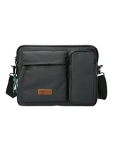 Maletín porta laptop RKF unisex, color gris oscuro, fabricado con poliéster reciclado repelente al agua. Cuenta con múltiples bolsillos y compartimentos, forro interior 100% poliéster reciclado, correas ajustables y llavero mosquetón.