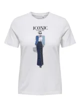 Camiseta blanca de algodón con cuello redondo y mangas cortas. Estampado frontal con ilustración de una mujer con texto "Iconic".